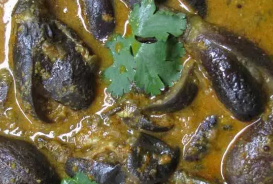 How to make vangyachi bhaji or vangi bhaji recipe, maharashtrian vangi bhaji recipe How to make vangyachi bhaji or vangi bhaji recipe, maharashtrian vangi bhaji recipe
